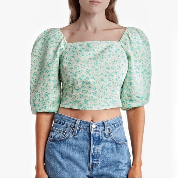 Levi’s Yvie square neck 3/4 sleeves cropped top statement blouse size M NWT - Picture 10 of 12